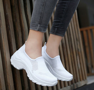 Women Slip On Thick Sole Casual Sneakers Outdoor Hiking Shoes